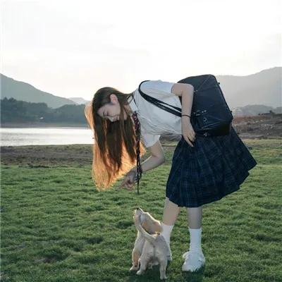 留待清晨海报
